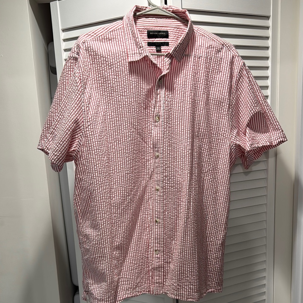 Banana Republic Red Stripe Slim Fit Men's Shirt